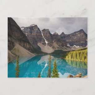 Canada - Lake Moraine postcard