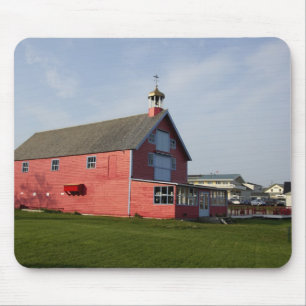 Canada,  Quebec,  Perce. IMAGE RESTRICTED: Not Mouse Pad