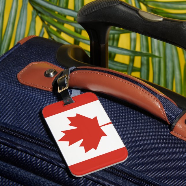 Canadian Flag Luggage Tag (Front Insitu 1)