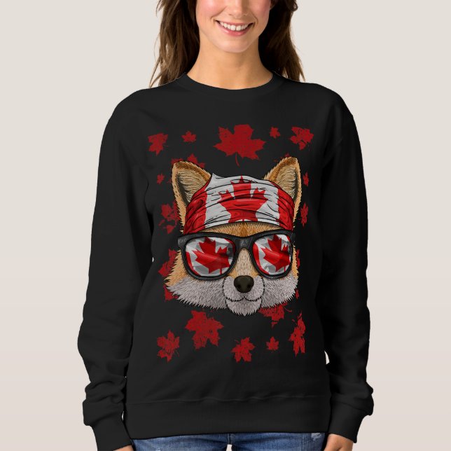Canadian Fox Patriotic Canada Flag Maple Leaf Prid Sweatshirt (Front)