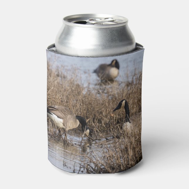 Canadian Geese Snack Time Can Cooler (Can Front)