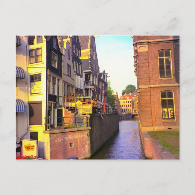 Canal in old Amsterdam Postcard (Front)