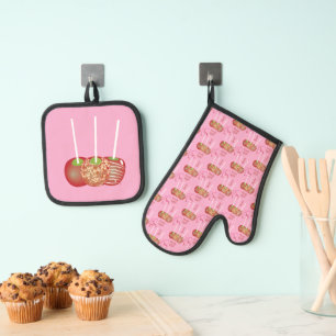 Candy Apples Pink Oven Mitt and Pot Holder Set