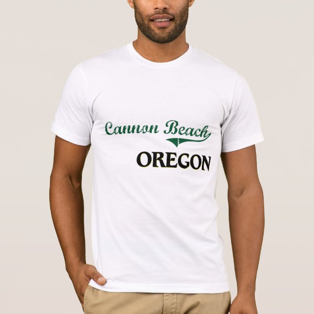 Cannon Beach Oregon Classic Design T-Shirt (Front)