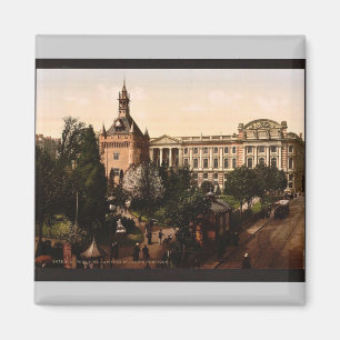 Capitol and public gardens, Toulouse, France vinta Magnet