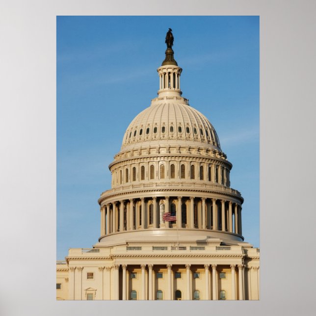 Capitol Building shot at dusk Poster (Front)