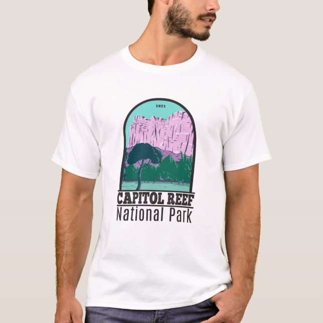 Capitol Reef National Park Utah Vintage T-Shirt (Front)