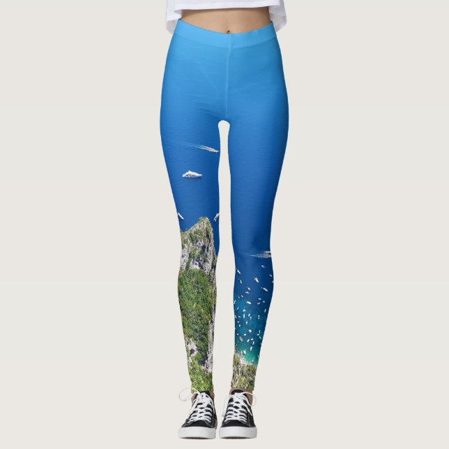 Capri style leggings for women (Front)