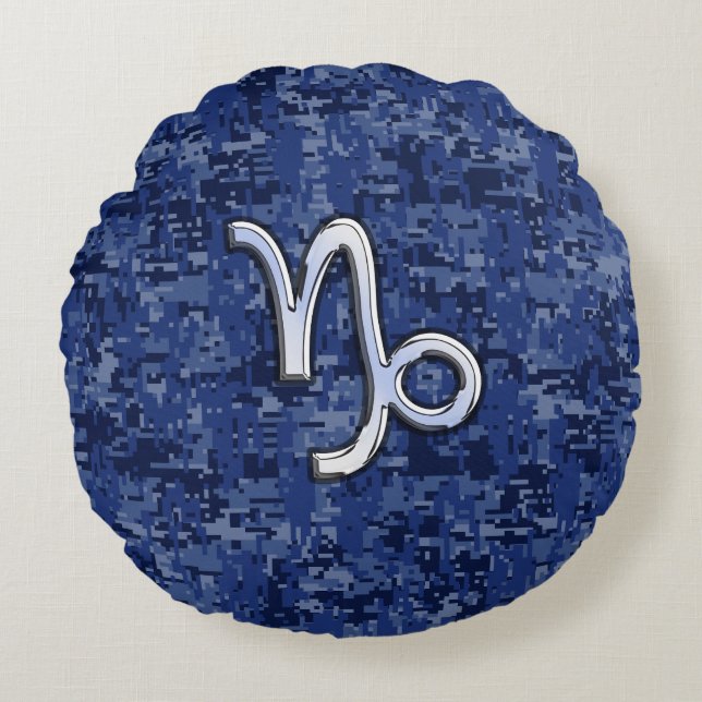 Capricorn Zodiac Symbol on navy blue digital camo Round Cushion (Front)