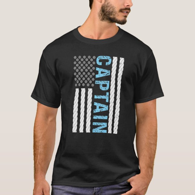 Captain Boats Captains   T-Shirt (Front)