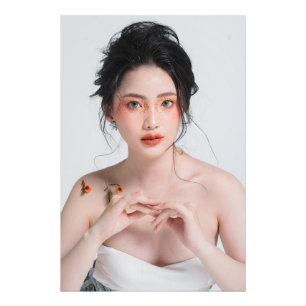 Captivating Portrait of Young Woman with Artistic Photo Print