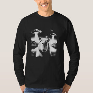 Capybara Selfie Invasion UFO Funny Capibara Motif T-Shirt
