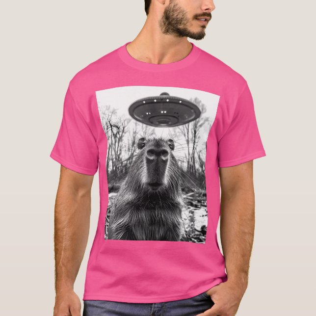 Capybara Ufo Selfie Funny T-Shirt (Front)
