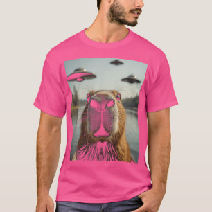 Capybara Ufos Colour Selfie Weird Capybara Funny C T-Shirt