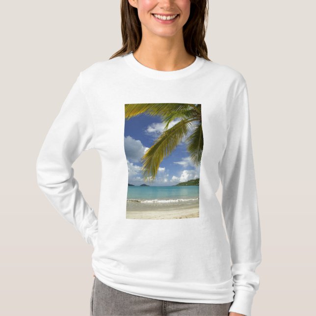 Caribbean, U.S. Virgin Islands, St.Thomas, T-Shirt (Front)