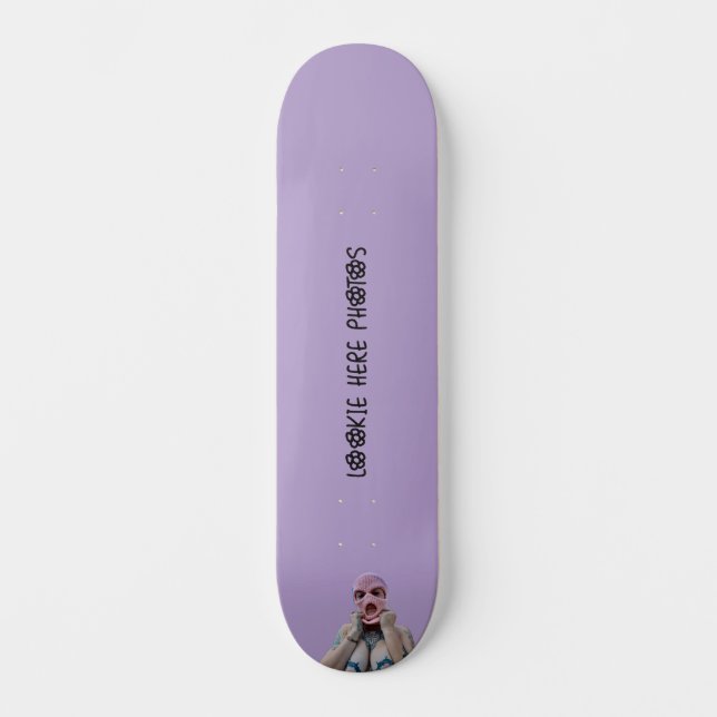 Carly Skateboard (Front)