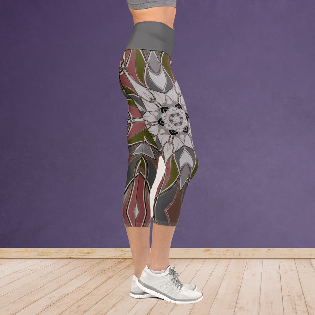 Cartoon Mandala Flower White Red and Green Capri Leggings (Creator Uploaded)
