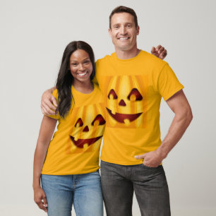 Carved pumpkin smiling Halloween design T-Shirt