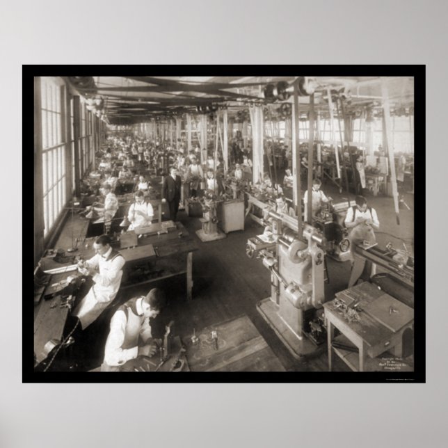 Cash Register Company Photo 1904 Poster (Front)