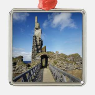 Castle Sinclair Girnigoe, Wick, Caithness, 2 Metal Tree Decoration