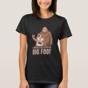Cat and Bigfoot funny T-Shirt