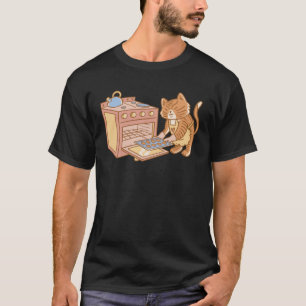 Cat baking cookies and biscuits in the kitchen men T-Shirt