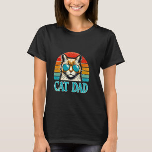 Cat Dad Vintage Eighties Style Cat Retro Distresse T-Shirt