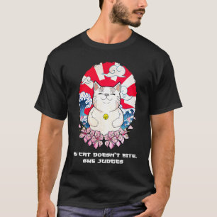 Cat Doesnt Bite She Judges Cat Mum Sarcastic Cat D T-Shirt