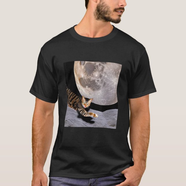 Cat In Outer Space Cute Kitten Kitty Strange Desig T-Shirt (Front)