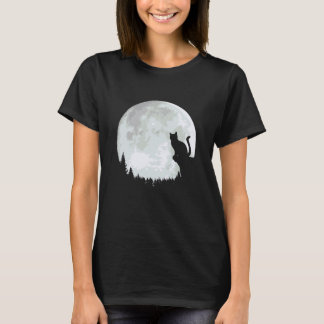 Cat Lover Animal Silhouette Cute Cat in Moon T-Shirt