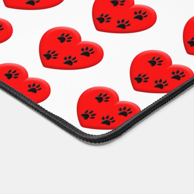 Cat Lover Red Heart And Paws Classic Desk Mat (Corner)