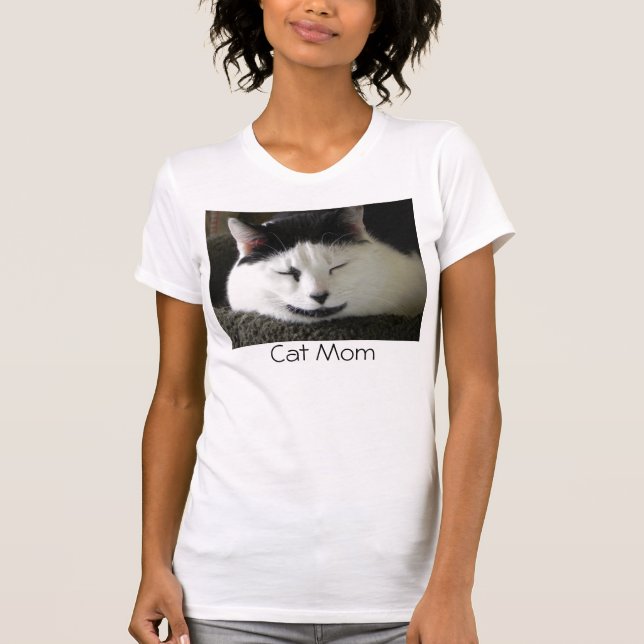Cat Mum T-Shirt (Front)