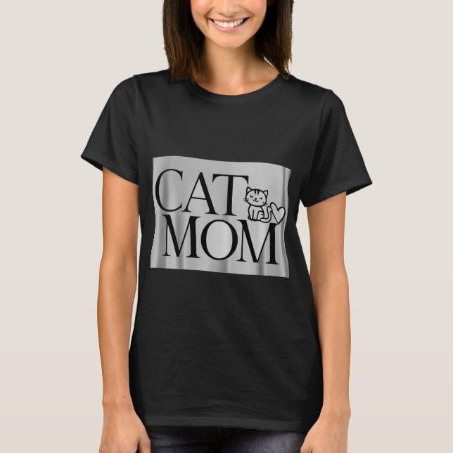 Cat Mum T-Shirt (Front)