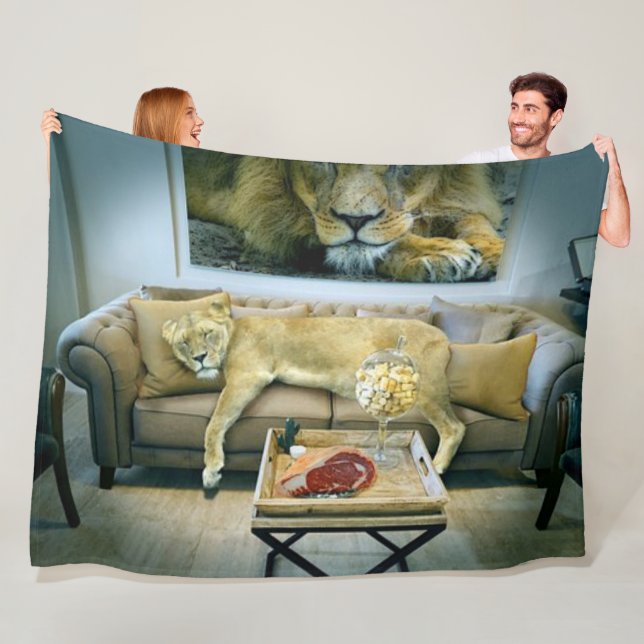 CAT NAP FLEECE BLANKET (In Situ)