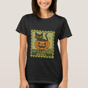 Cat-O-Lantern Rebel – Black Cat Pumpkin Halloween  T-Shirt