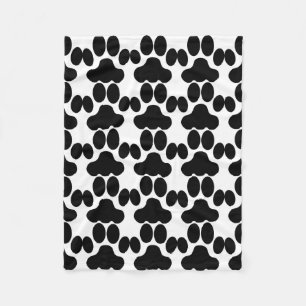 Cat paws pattern fleece blanket