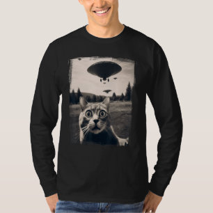 Cat Selfie Alien Invasion Meme Funny Kitten Cute C T-Shirt