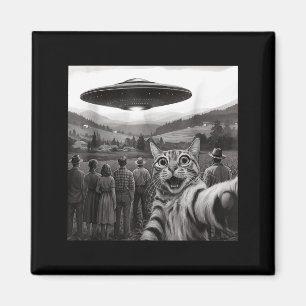 Cat Selfie People Watching An Alien Funny Cat For  Magnet