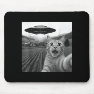 Cat Selfie With Alien Ufo Funny Cat For Men Women Mouse Pad