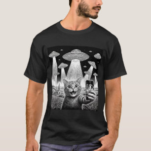Cat Selfie with Alien UFO Funny Cat for Men Women T-Shirt
