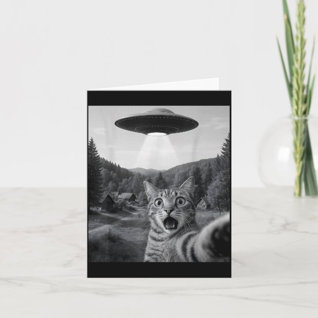Cat Selfie With Alien Ufo Funny Cat Funny Ed Cat  Card (Front)