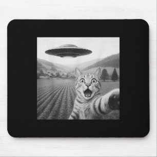 Cat Selfie With Alien Ufo Funny Cat Gifts For Men Mouse Pad