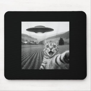 Cat Selfie With Alien Ufo Funny Cat Gifts For Men Mouse Pad