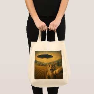Cat Selfie With Alien UFO Funny Cat Gifts Tote Bag