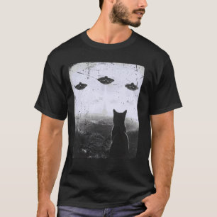 Cat Selfie With Alien UFO Lover Funny Space Cat Lo T-Shirt