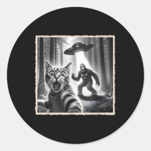 Cat Selfie With Bigfoot &amp; Ufo _ Funny Sasquatc Classic Round Sticker