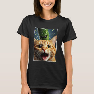 Cat Selfie with Cucumber Funny Pet Owner Graphic T-Shirt
