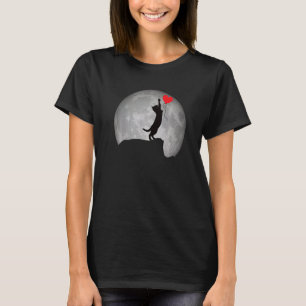 Cat Silhouette in Full Moon with a Heart. Beautifu T-Shirt