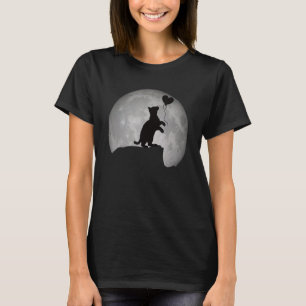 Cat Silhouette in Full Moon with a Heart. Beautifu T-Shirt
