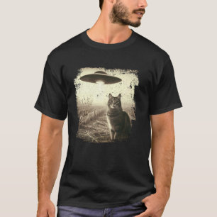 Cat & Ufo Selfie, Weirdcore Nerd Photography T-Shirt